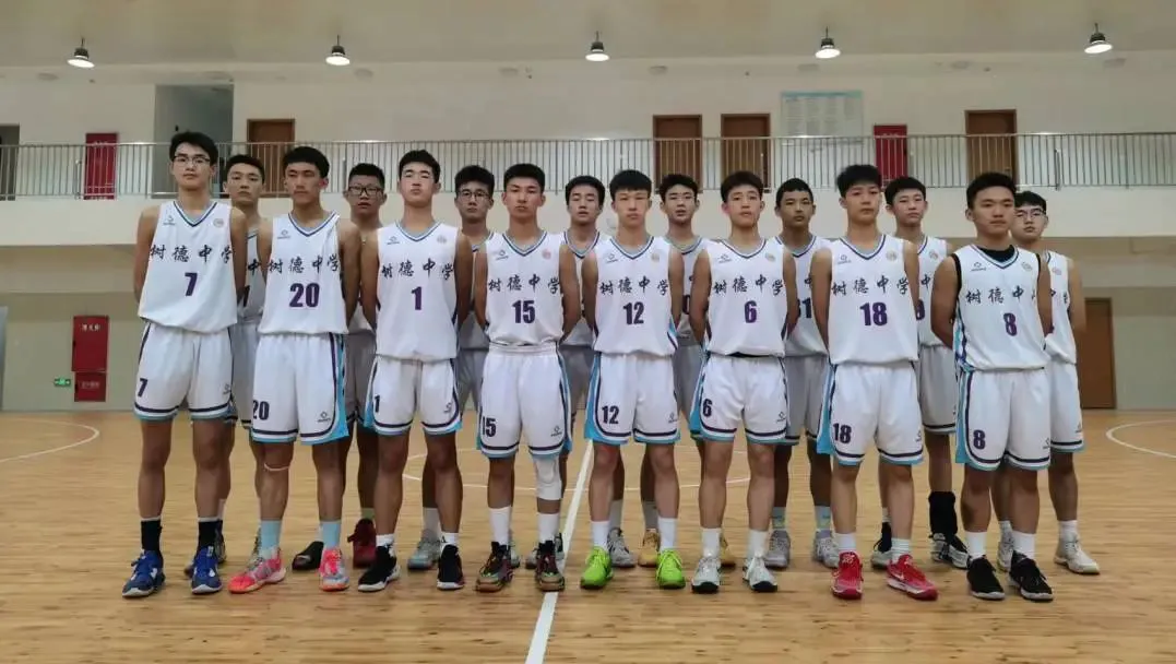 儿童如何在游戏中学习篮球技术_2